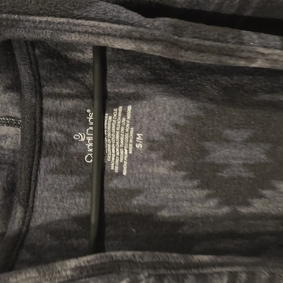 Cuddl Duds | Size S/M Cozy Cardigan with pockets! - Picture 4 of 9